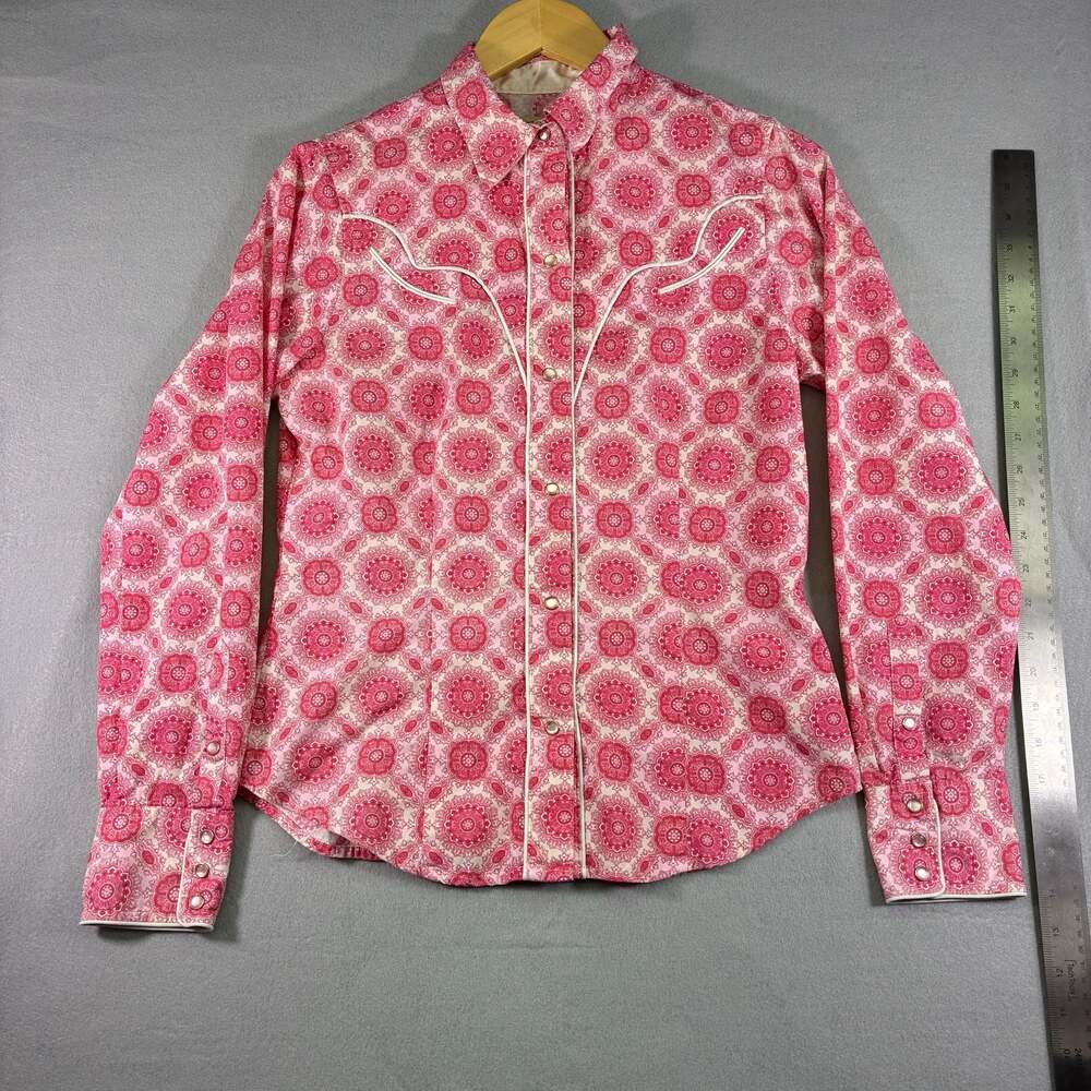 Stetson Women's Pink and White Mandala Pattern Western Snap-Front Shirt